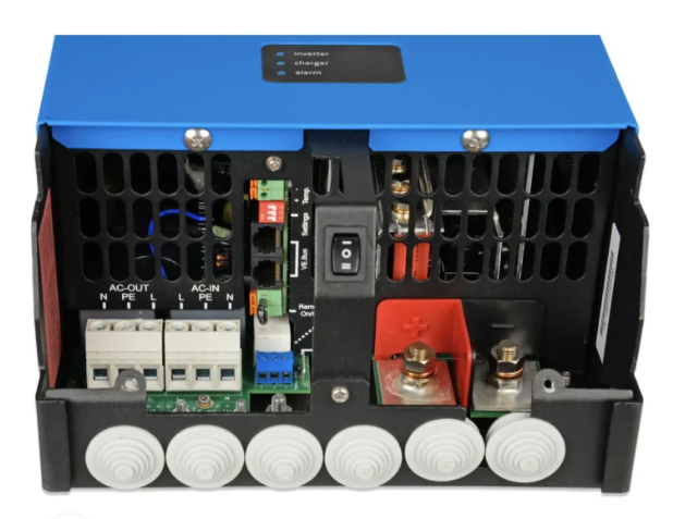 FotoSmall: Victron_InversorCargador_MultiPlus_24V_2000VA(2)